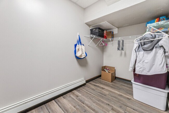 Foto del edificio - 903 Zeisler St