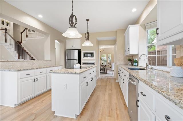 Foto del edificio - 2633 Shadow Hill Ln