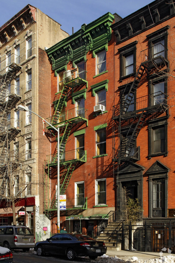 Foto principal - 79 E 7th St
