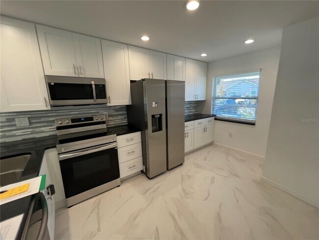 Foto del edificio - 1865 Orange Blvd Way