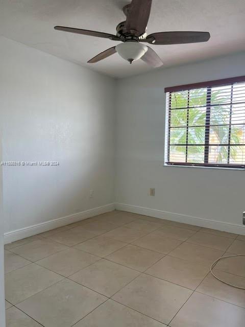 Building Photo - 1475 SW 122nd Ave