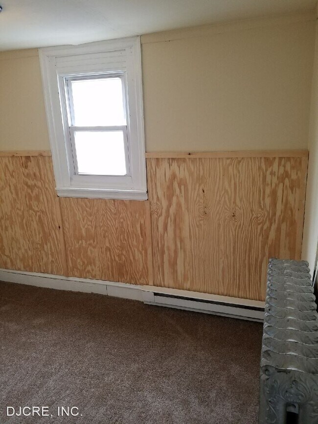Foto del edificio - 4 br, 1 bath House - 1454 S. Chadwick Street
