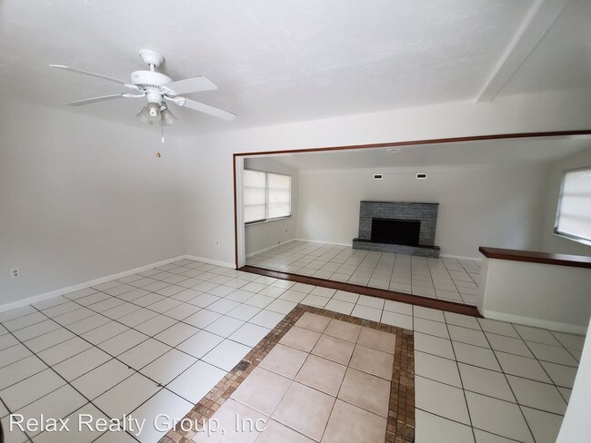 Building Photo - 3 br, 2 bath House - 4717 Garcia Ave Sarasota