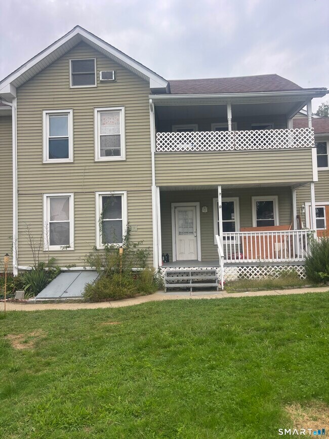 Building Photo - 83 Mathewson St
