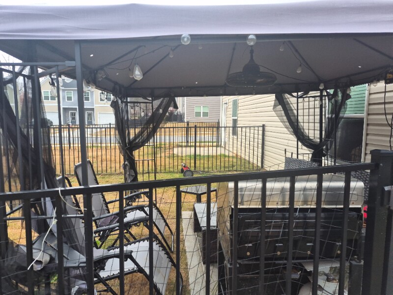 Foto del edificio - 120 Fosters Gln Pl