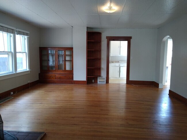 Foto del edificio - DU Charming 1920's Bungalow 2 Beds 1 Bath ...