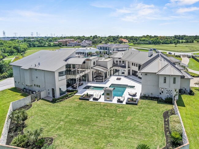 Building Photo - 4043 Maranatha Dr