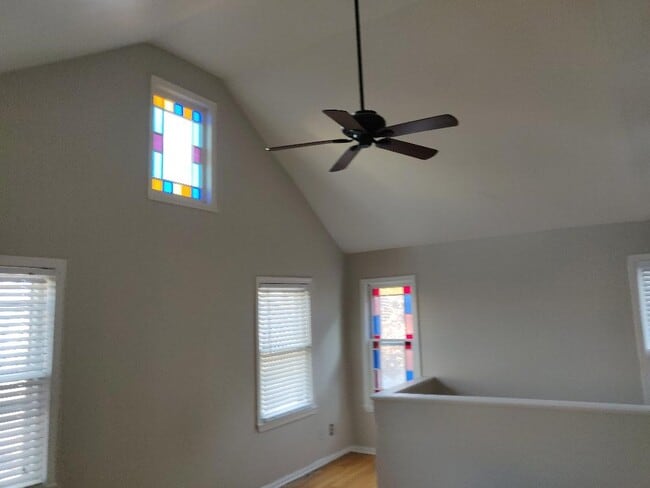 living room - 3158 Oak St