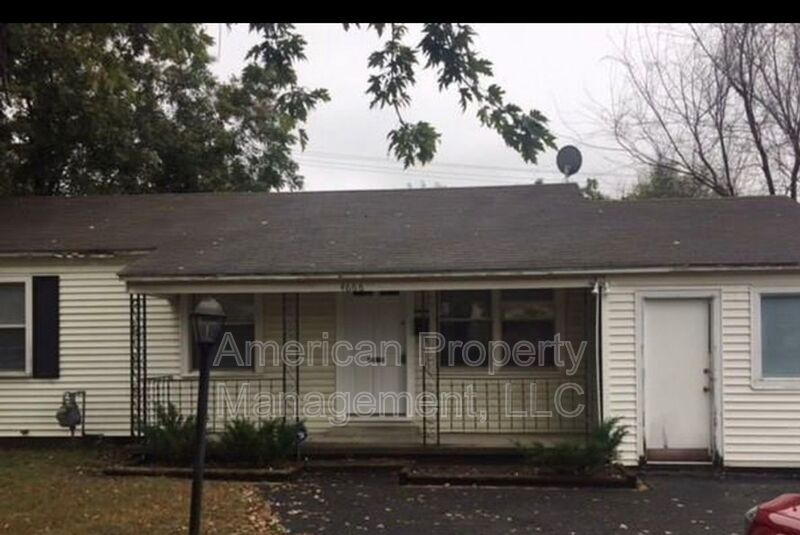 Foto principal - 4666 E Independence St