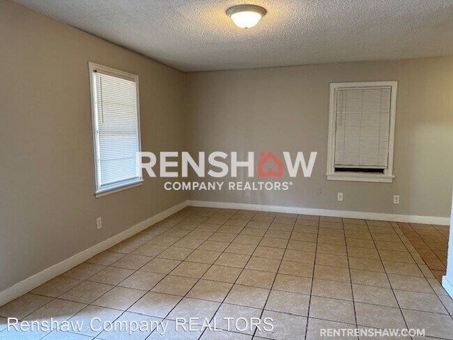 Foto del edificio - 2 br, 1 bath House - 1630 N. Graham St