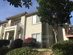 Building Photo - 565 Oceanside Blvd