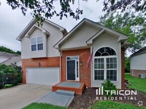 Building Photo - 283 Iris Dr
