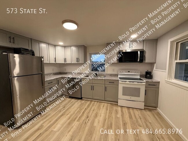 Foto del edificio - 573 State St