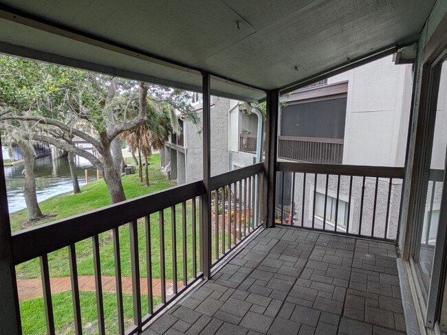 Building Photo - 6303 Newtown Cir