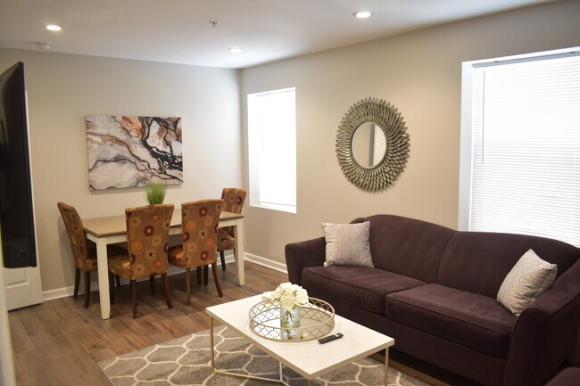 Foto del edificio - 8001 Garland Ave