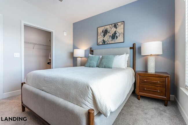 Foto del edificio - 918 Aventine Dr