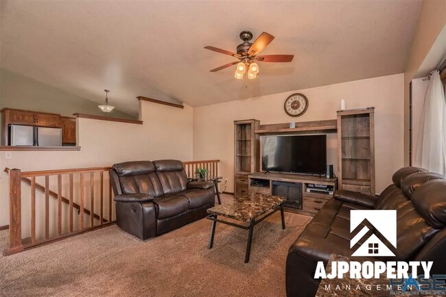 Foto del edificio - 7421 W 64th St