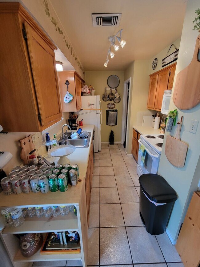 Foto del edificio - College Station - 1 bedroom /1.5 bath / 2 ...