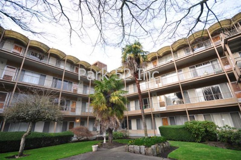 Foto principal - 509 N Yakima Ave