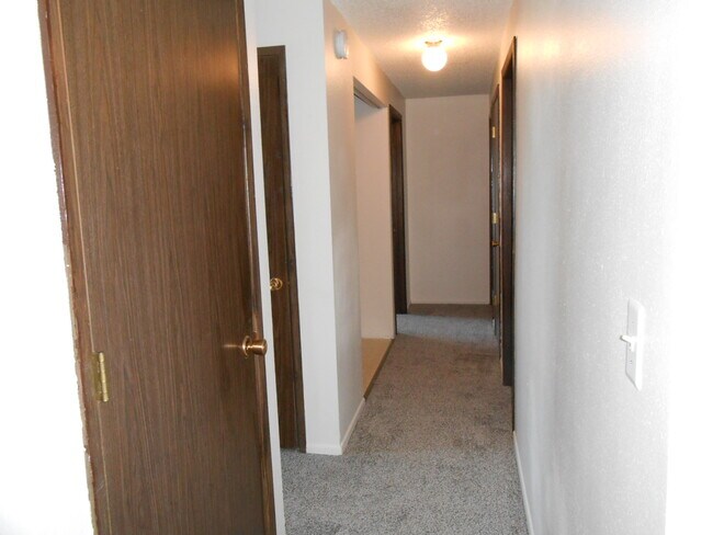 Foto del edificio - 61686 Daly Estates Dr