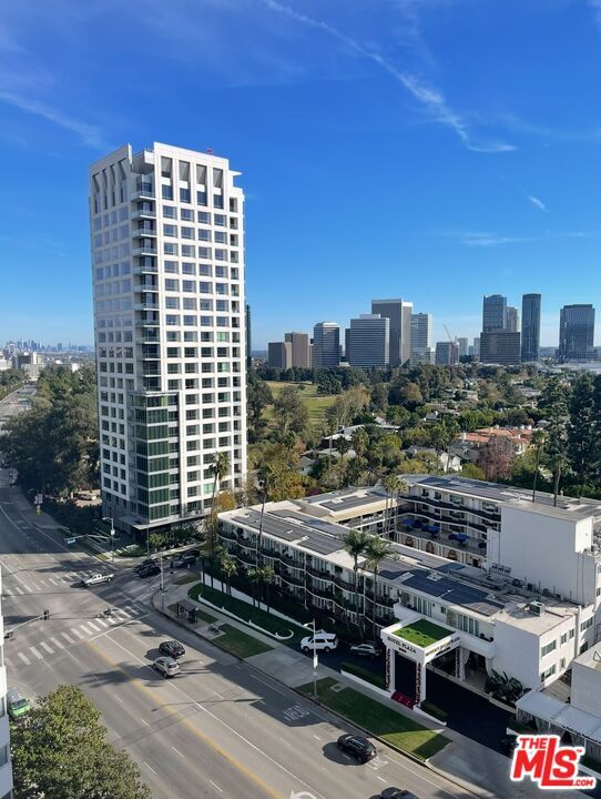 Foto del edificio - 865 Comstock Ave