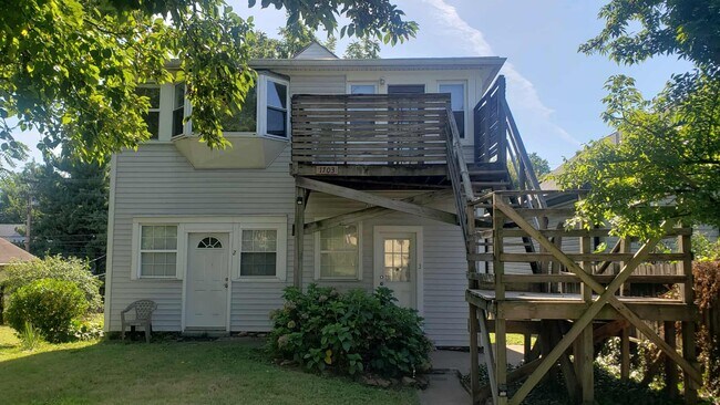 Back of Buildiung - 1703 S Preston St