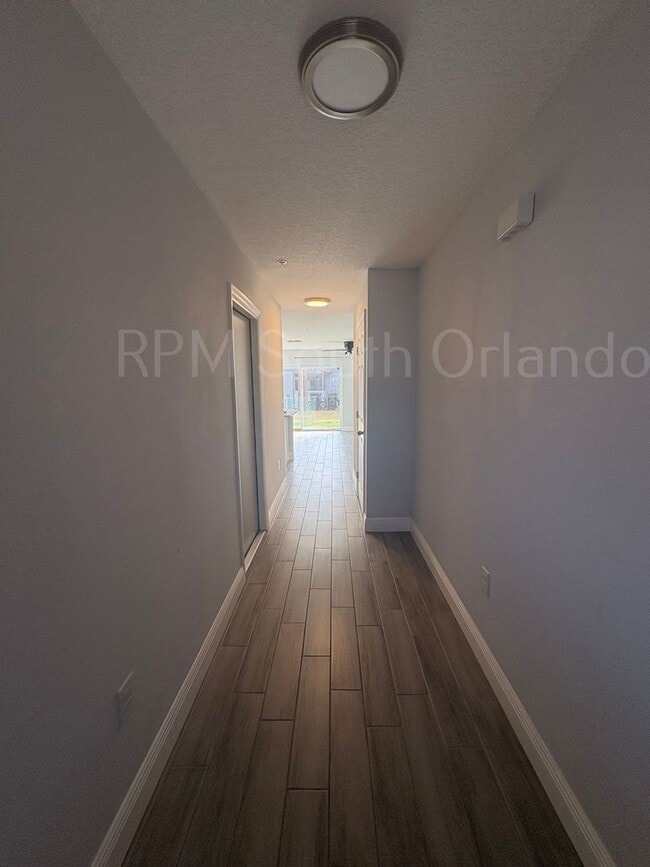 Building Photo - 3-Bedroom, 2.5-Bathroom Home, Orlando/Waterford/UCF Great Location!!