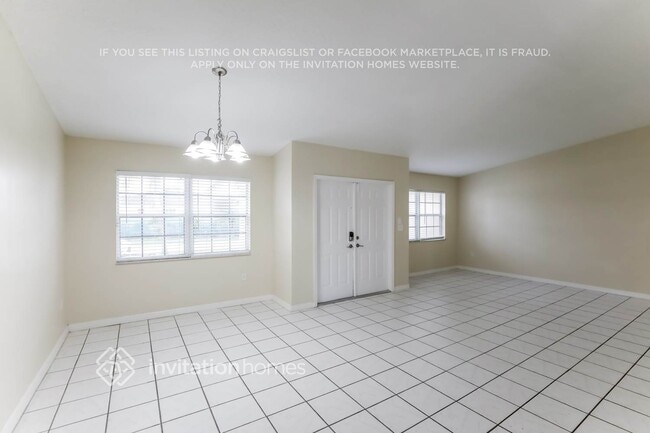 Building Photo - 17111 SW 153rd Pl