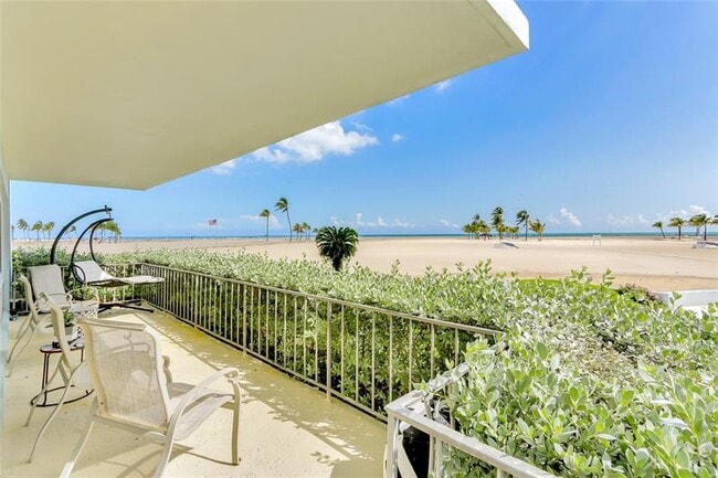 Foto del edificio - 1956 S Ocean Ln