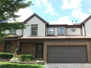 Building Photo - 16 Oxford Ct