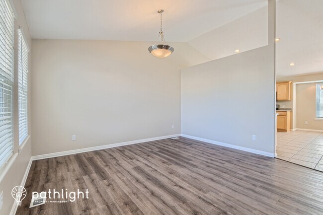 Building Photo - 1334 E Hawk Way, Eagle Mountain, UT, 84005