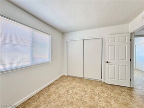 Building Photo - 2920 E Siki Ct