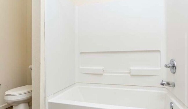 Foto del edificio - 373 Community College Dr