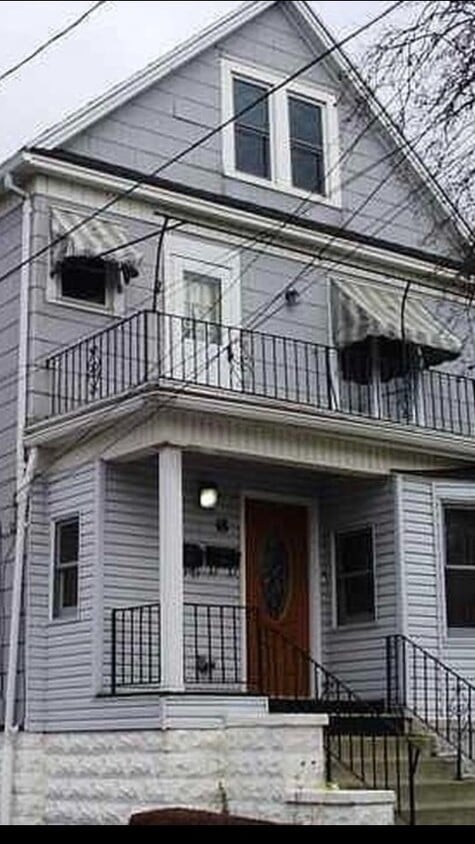 Primary Photo - 18 Progressive Ave