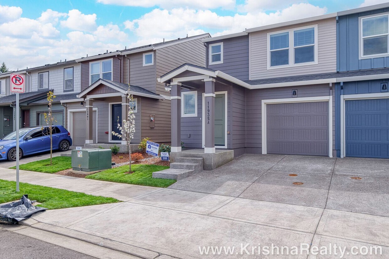 Beautiful NEW CONSTRUCTION 3 Bedroom 2.5 B... - Beautiful NEW CONSTRUCTION 3 Bedroom 2.5 B...