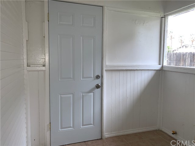 Foto del edificio - 930 N Arrowhead Ave
