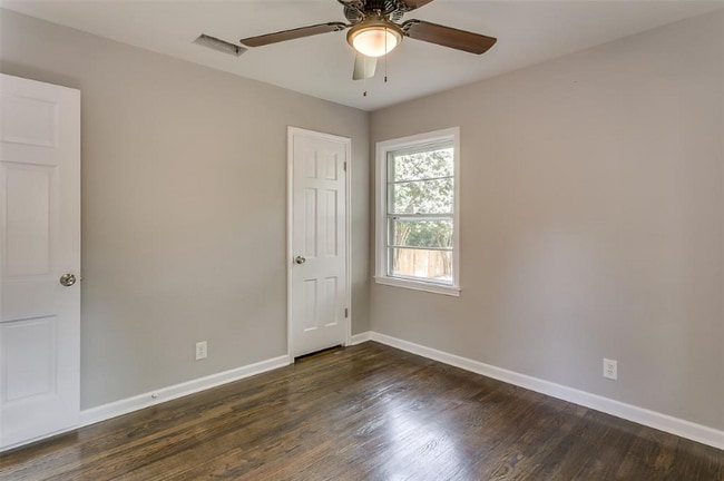 Building Photo - 5129 Kessler Rd