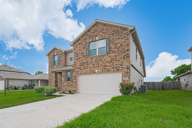 Building Photo - 5727 Texas Sage Dr