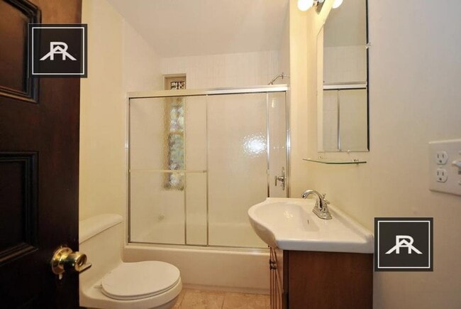 Photo - 6 bedroom in Brighton MA 02135 Apartment