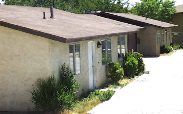 Primary Photo - 16264 Orick Ave
