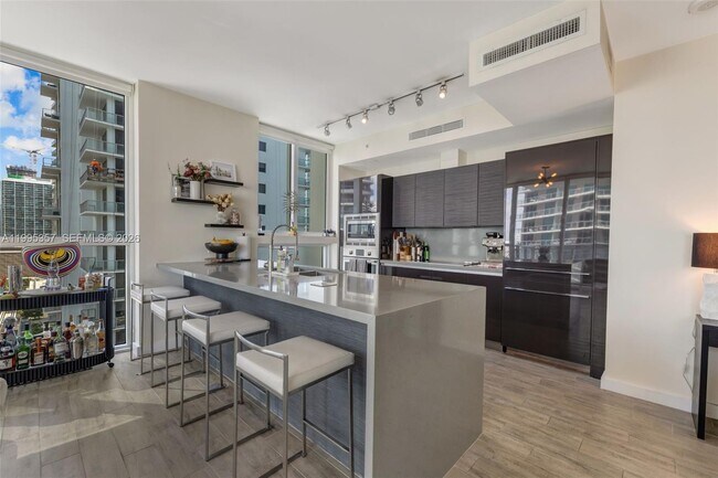Foto del edificio - 1080 Brickell Ave