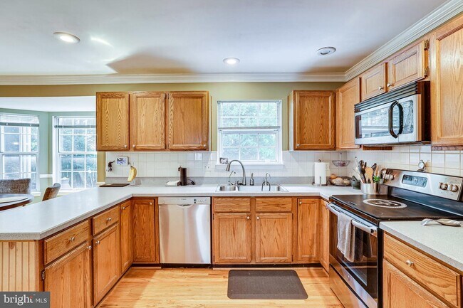 Building Photo - 1482 Kingstream Dr