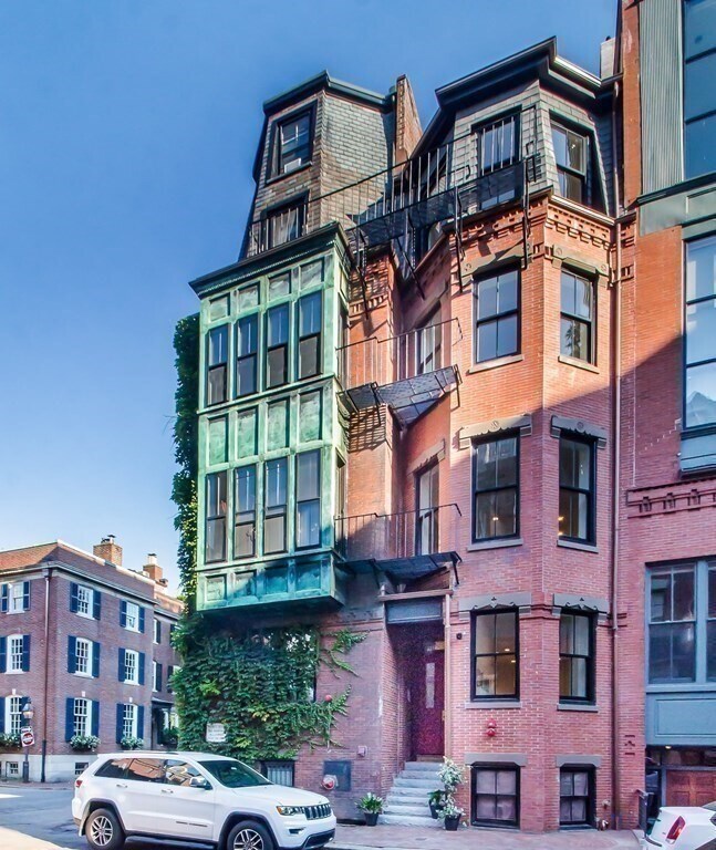 Foto del edificio - 4 Otis Pl