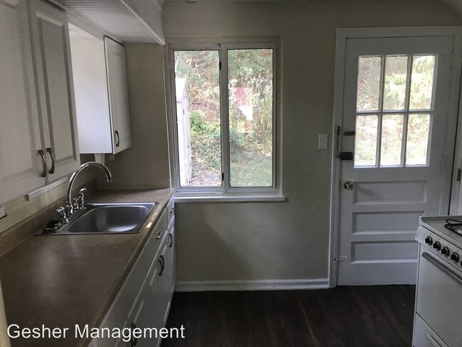 Foto del edificio - 526 Pennwood Dr