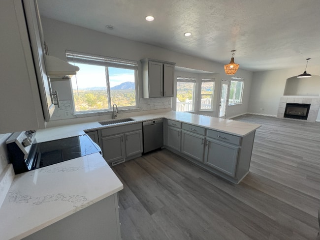 Building Photo - 13604 S Vestry Rd