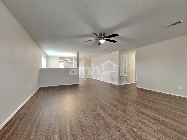 Building Photo - 538 Blue Sage Dr