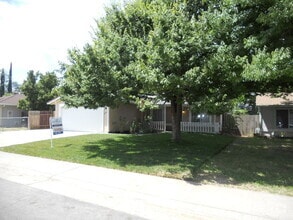 Building Photo - 6805 Harlequin Way