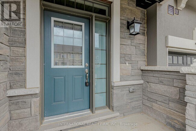 Building Photo - 138 Flagg Ave