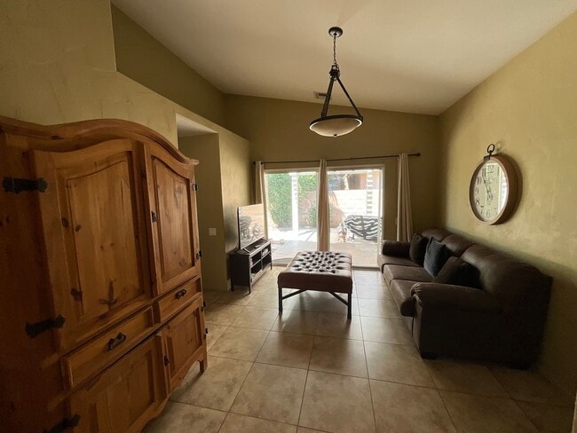 Building Photo - North La Quinta Pool Home