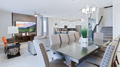 Building Photo - 1565 Maidstone Ct